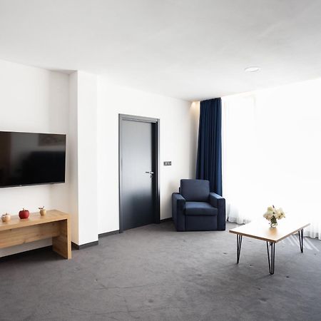 Blue Star Luxury Hotel 소피아 외부 사진