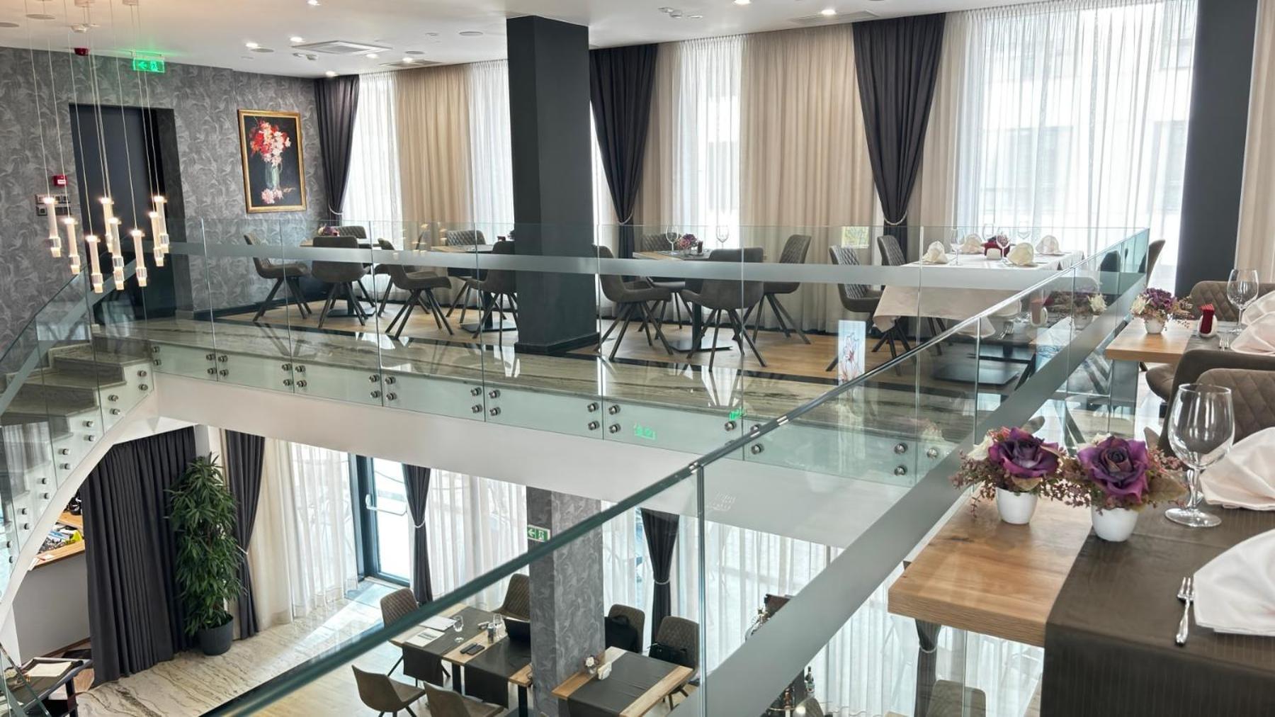 Blue Star Luxury Hotel 소피아 외부 사진